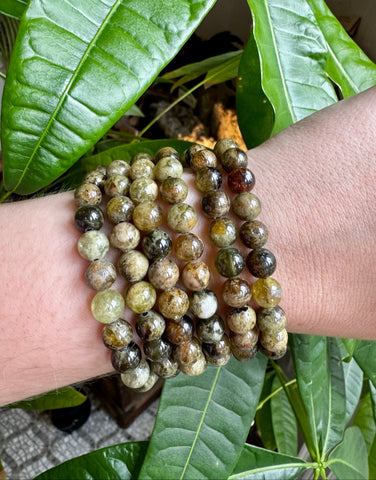 GREEN GARNET  BRACELET -8MM ROUND